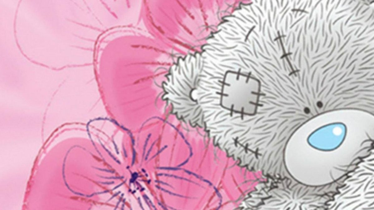 Мишка на розовом фоне