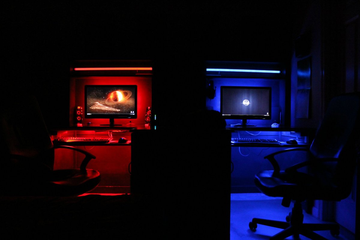 Игровая комната с подсветкой