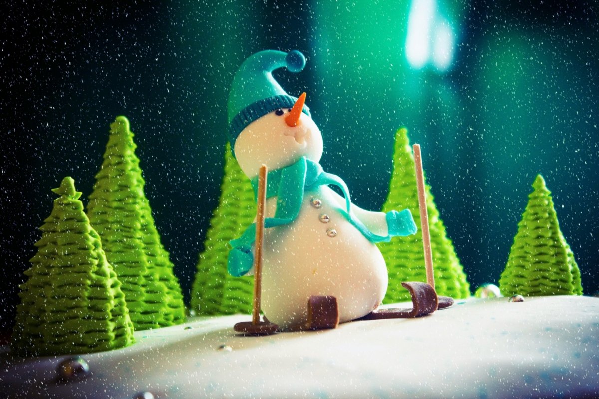 Красивые новогодние игрушки