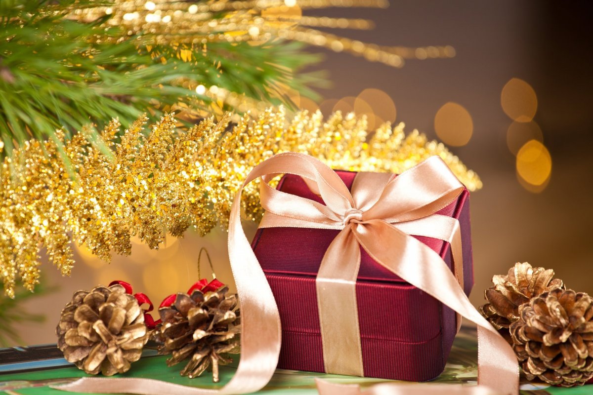 Красивые новогодние подарки