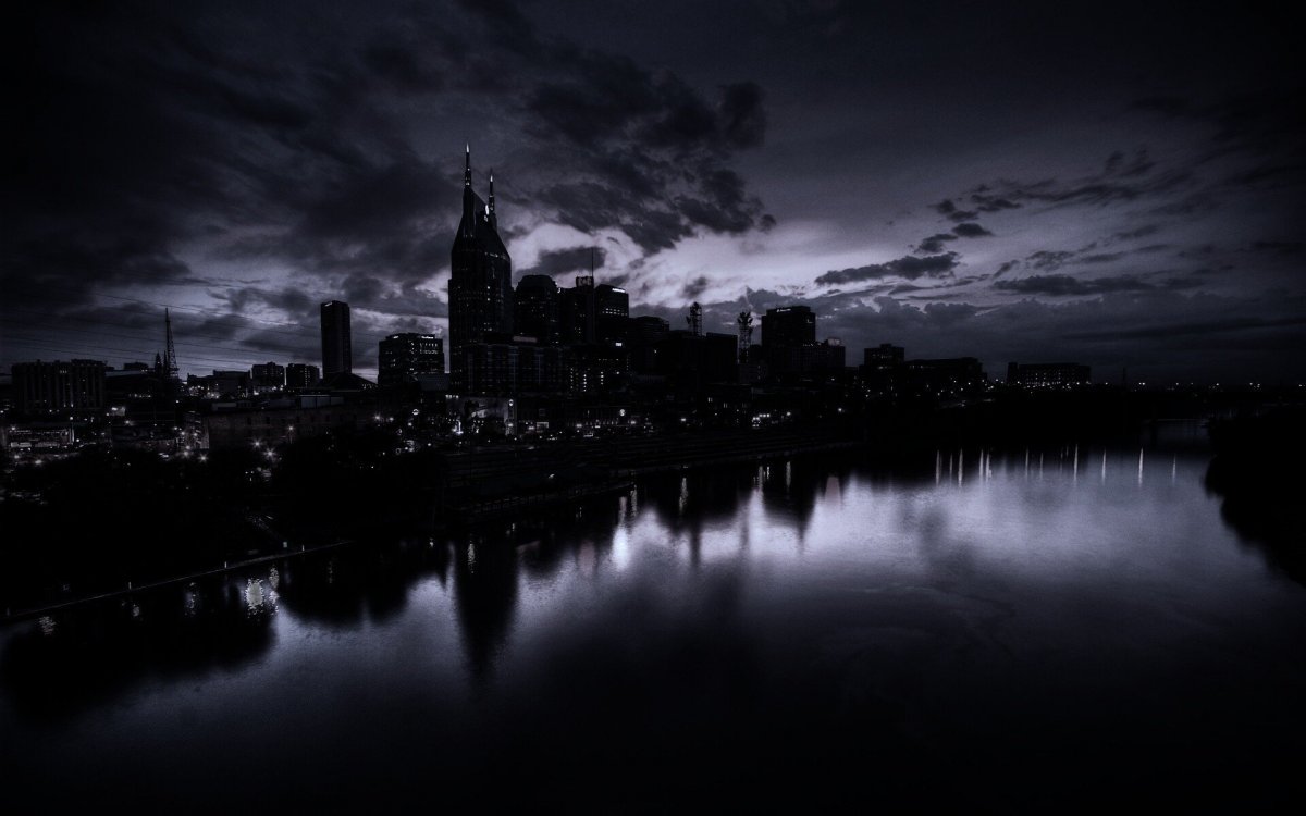 Тёмный город