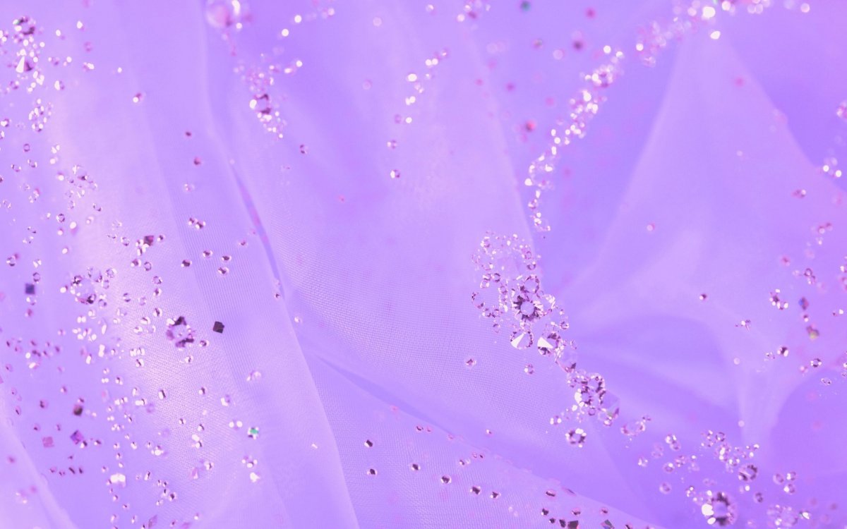 Лиловый фон
