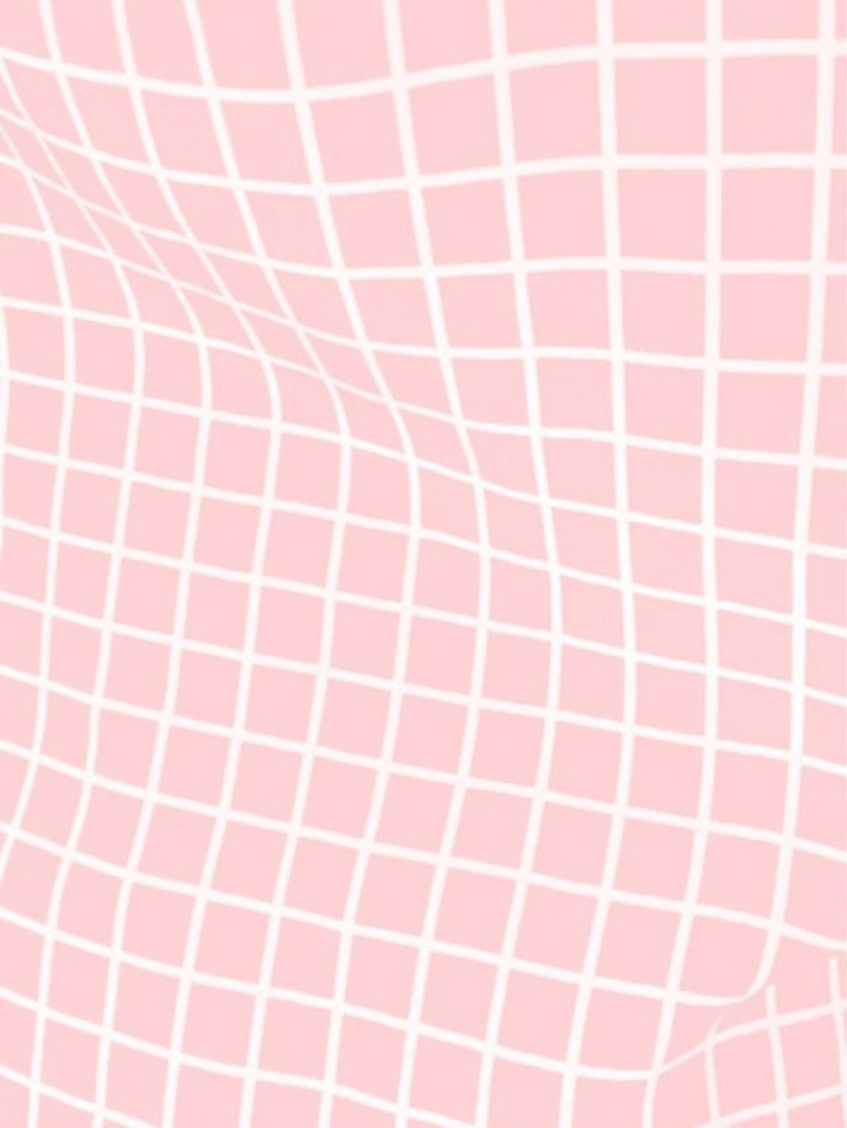 Розовый фон в клеточку