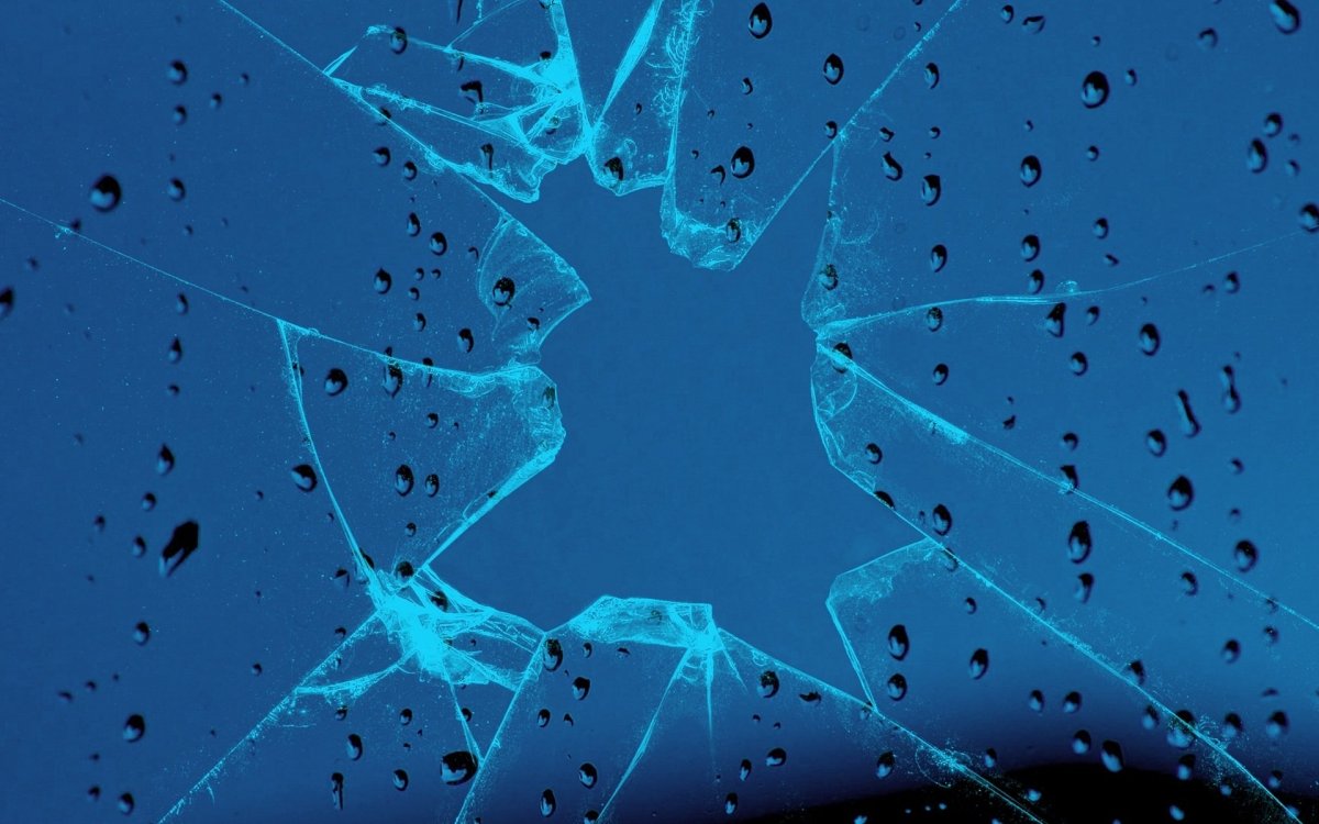 Разбитое стекло