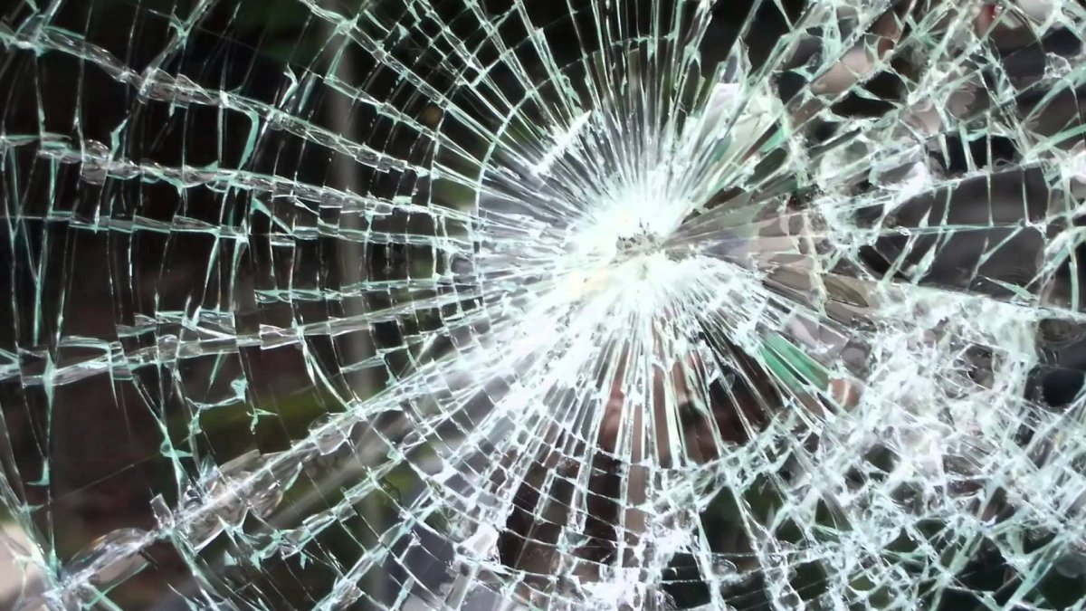 Осколки стекла