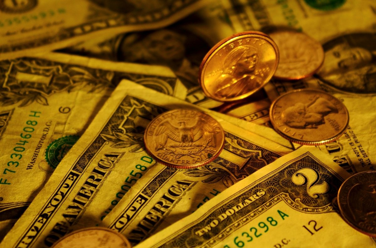 Деньги золото