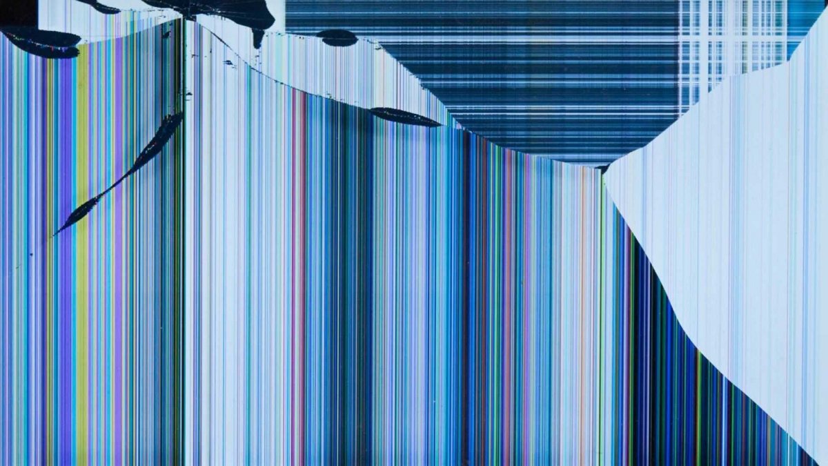 Креативный рабочий стол разбитый экран