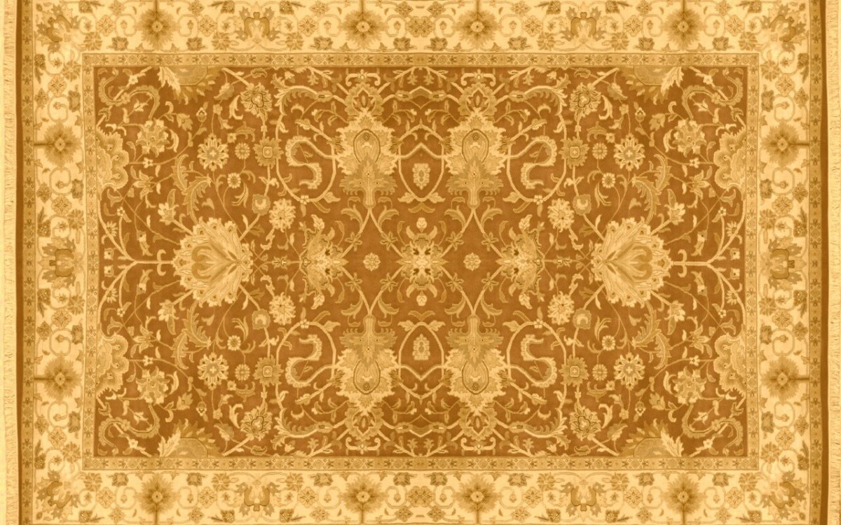 Бабушкин ковер на стене