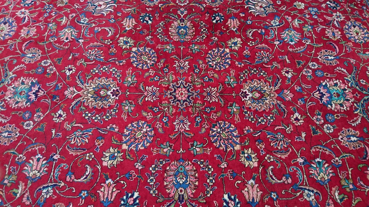 Ковер на стене