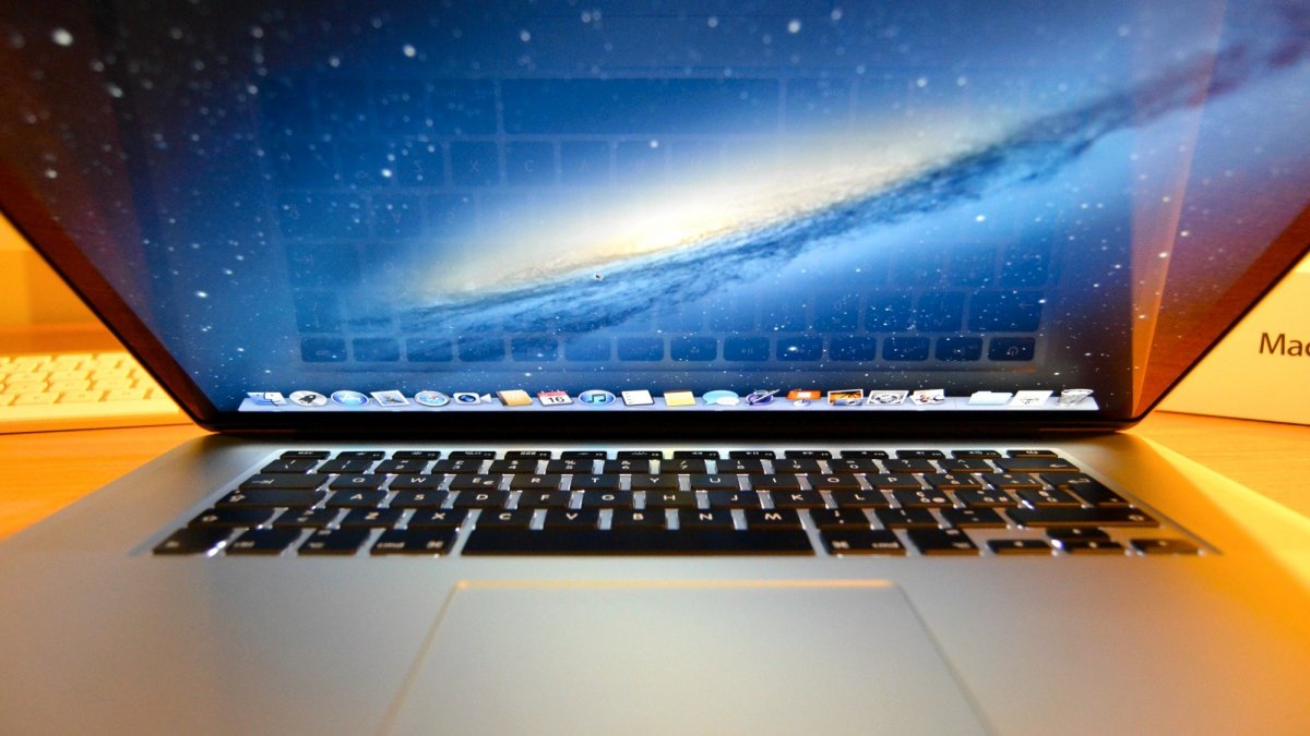 MACBOOK Pro 13