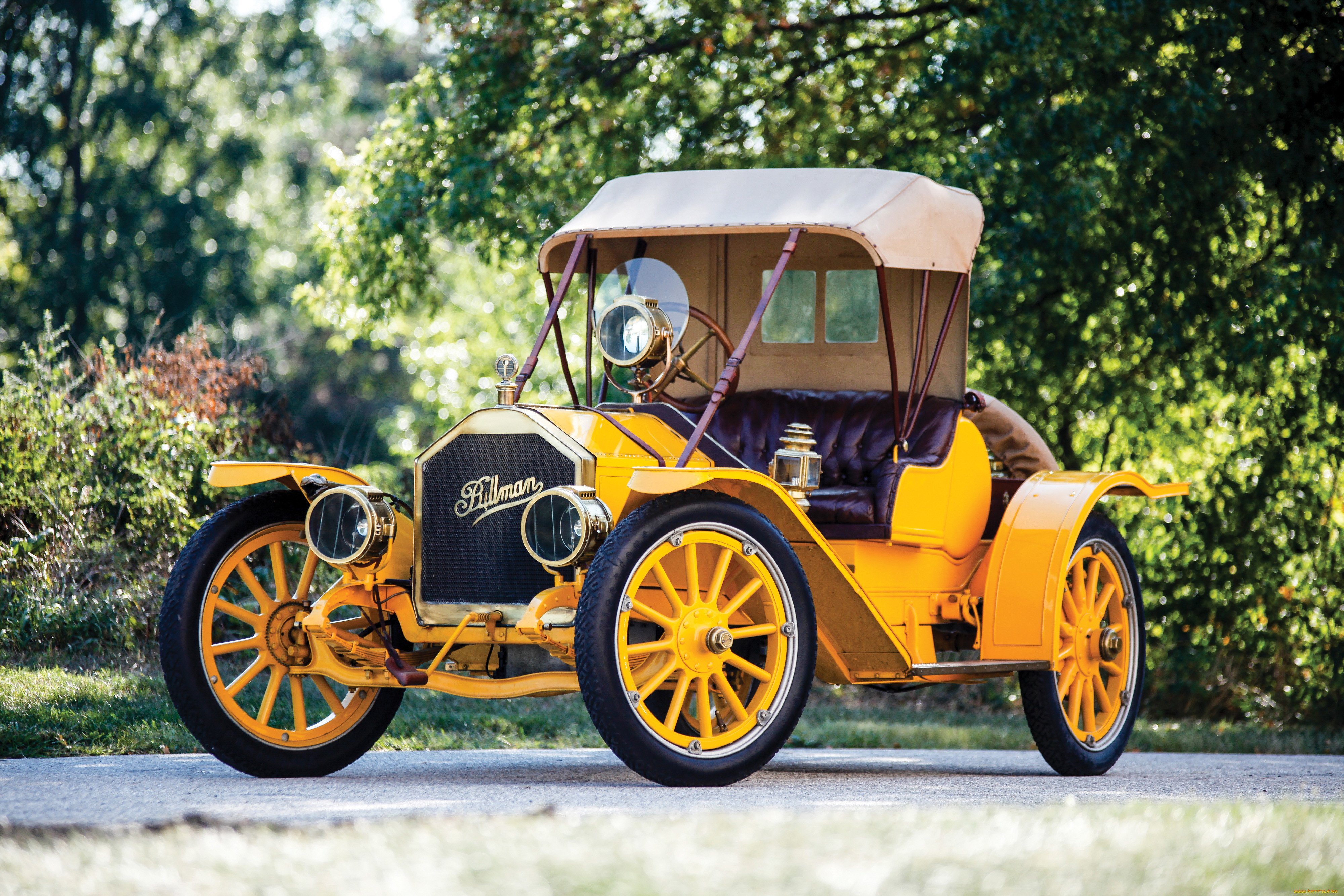 Машинки 19 века. Volkswagen 1910. Автомобили Pullman 1910 года. Грузовик 1910 bouton. Автомобиль Роадстер 1910.