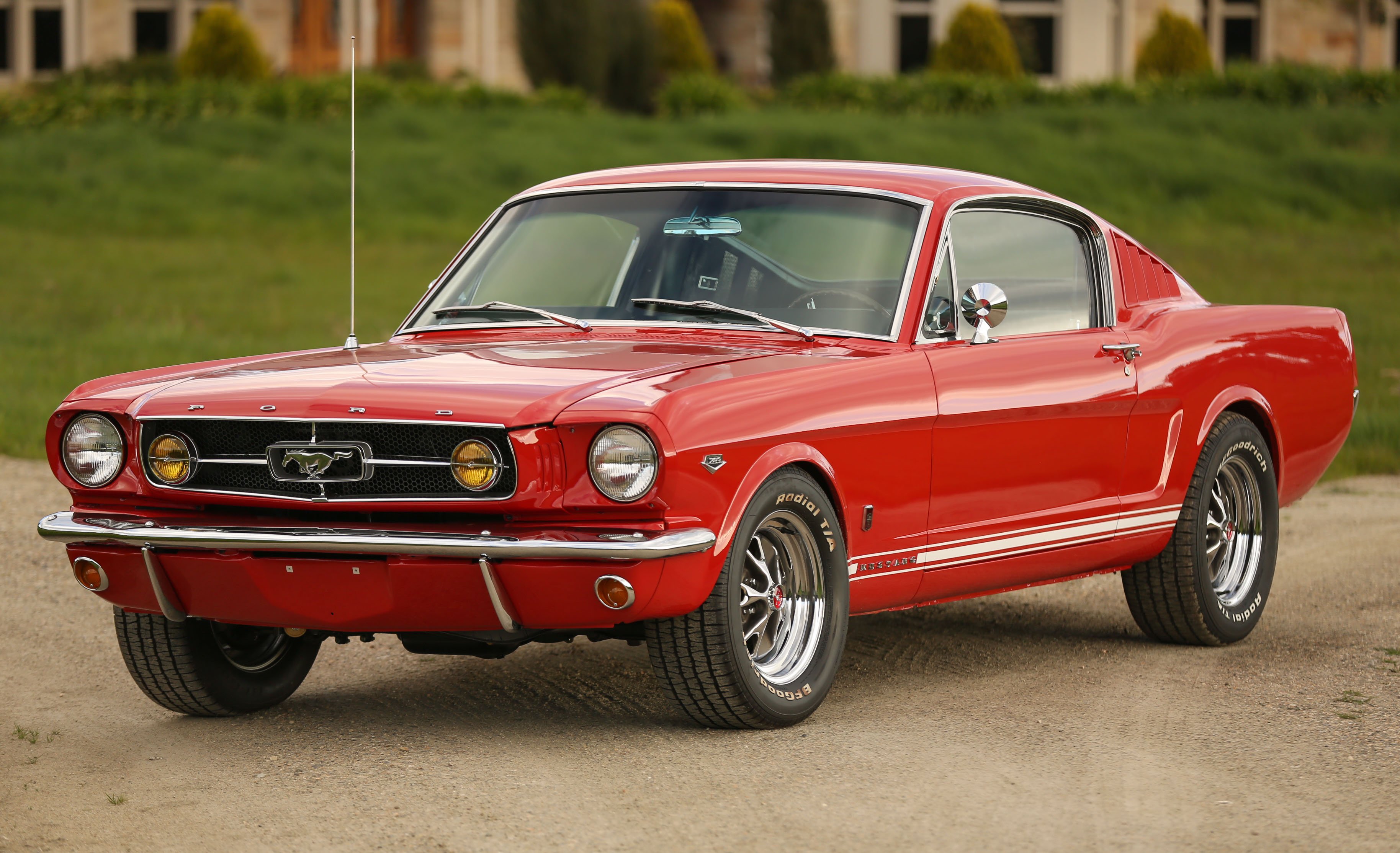 Купить старый форд. Ford Mustang Fastback 1965. Ford Mustang 65. Форд Мустанг 60. Мустанг 1958.