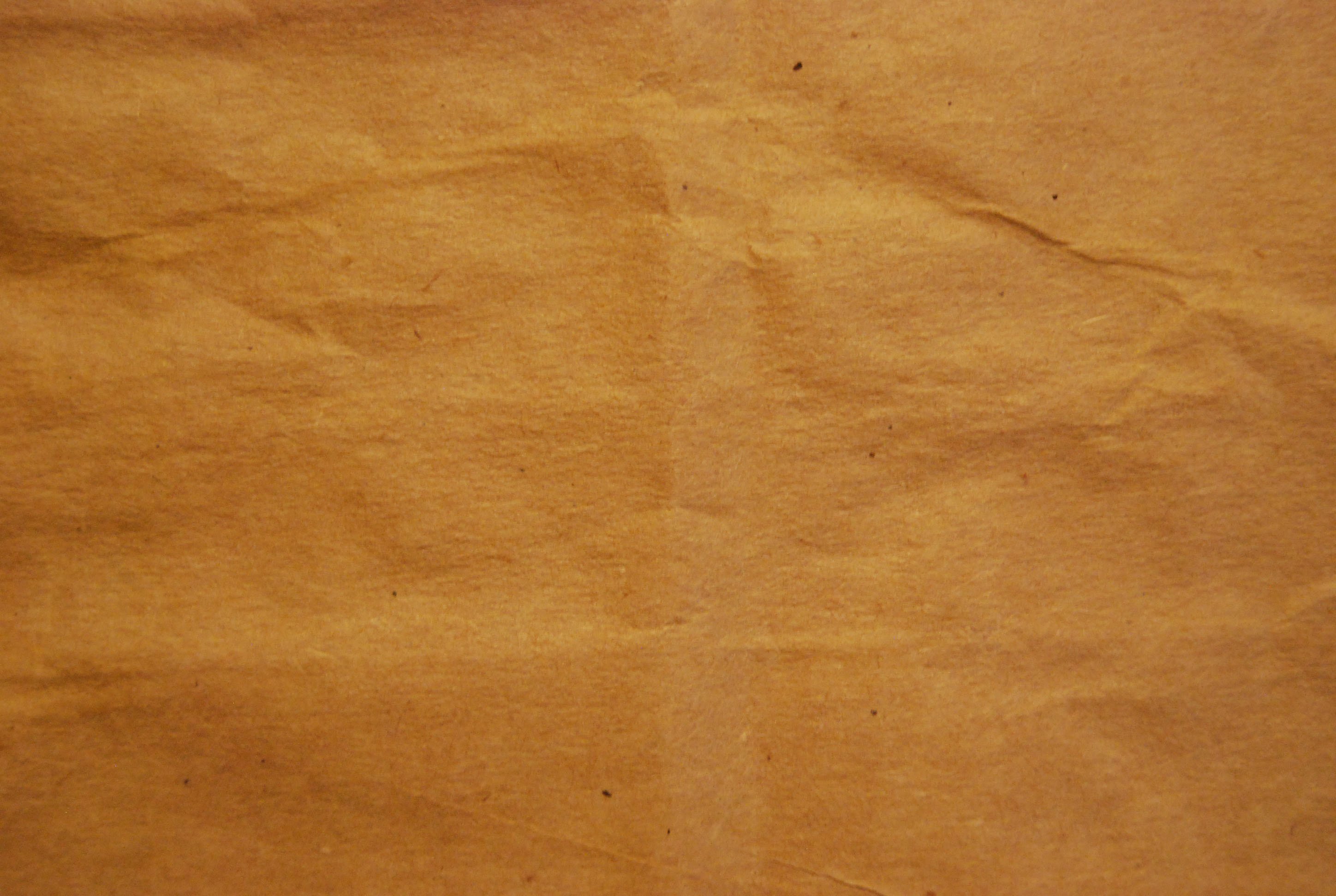 Мятая коричневая бумага
