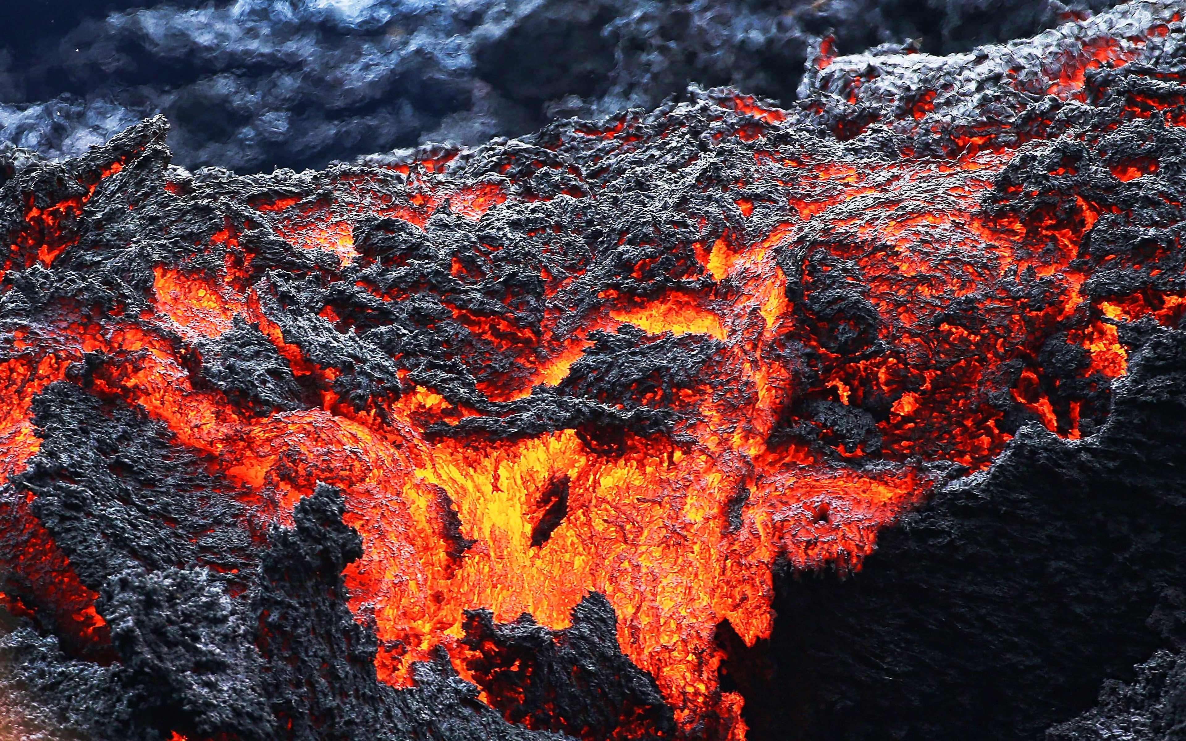 Вулкан горная порода. Магма вулкана. Лава магма вулкан. Извержение вулкана магма. Порода вулканическая лава.