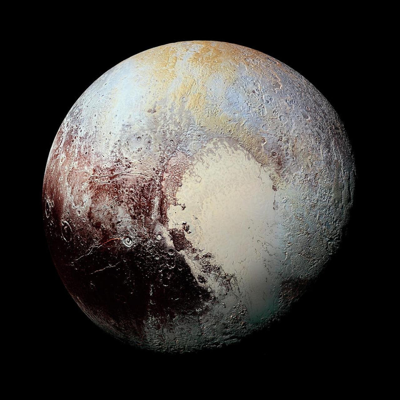 Плутон в первом