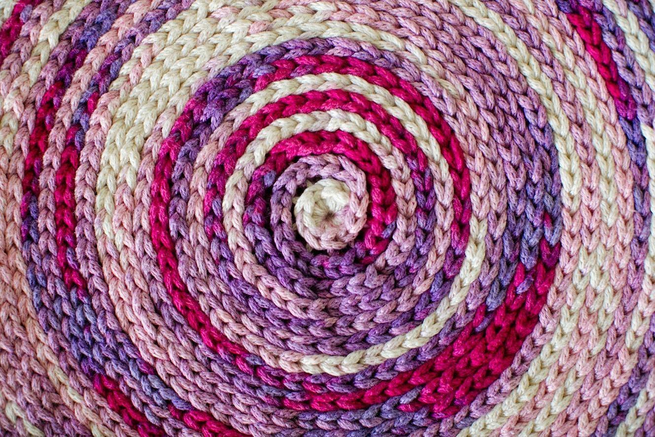 Шерсть кругом. Вязаное полотно. Фон вязание. Вязание полотно. Красивое вязаное полотно.