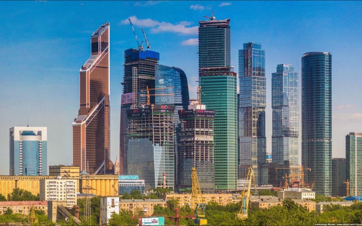 Небоскребы Скайлайн Москвы