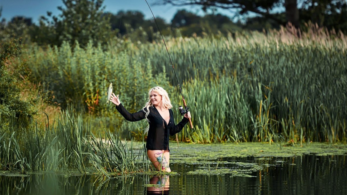 Девушки на рыбалке