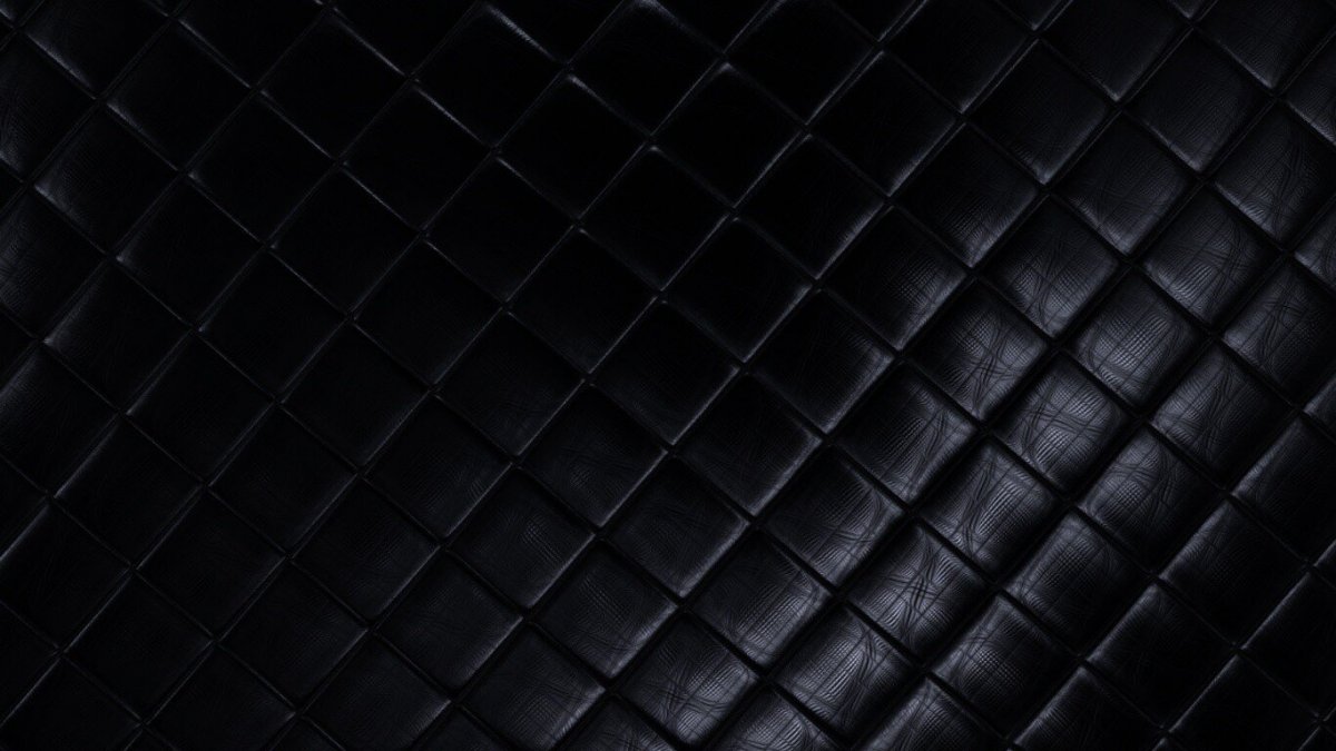 Черная кожа