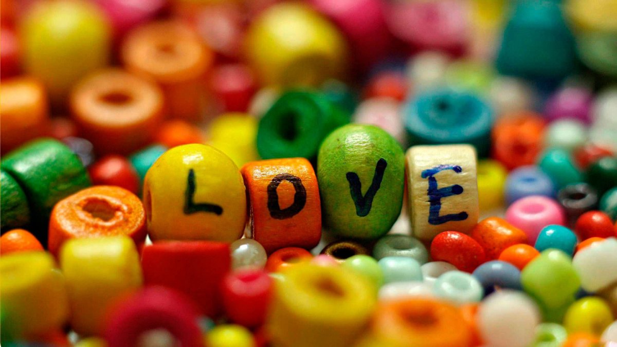 Позитивные обои на телефон