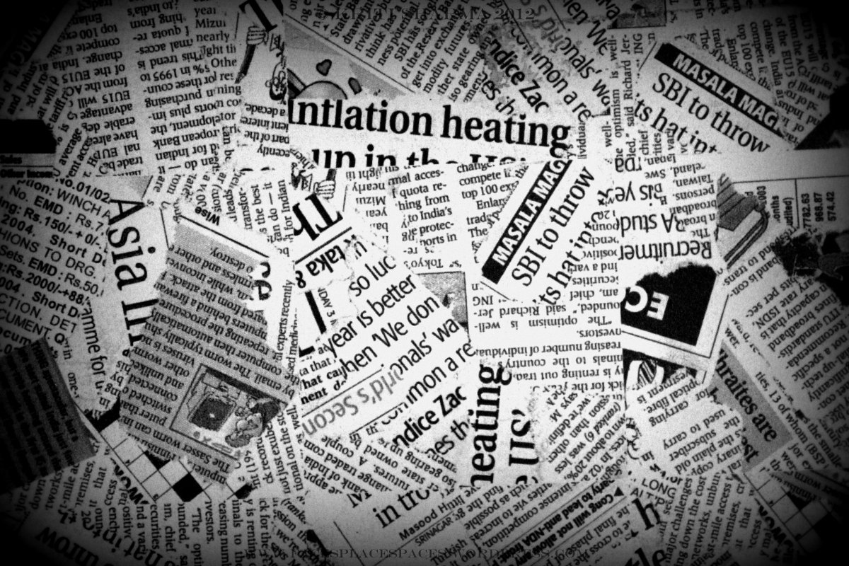 Газета черно белая фон