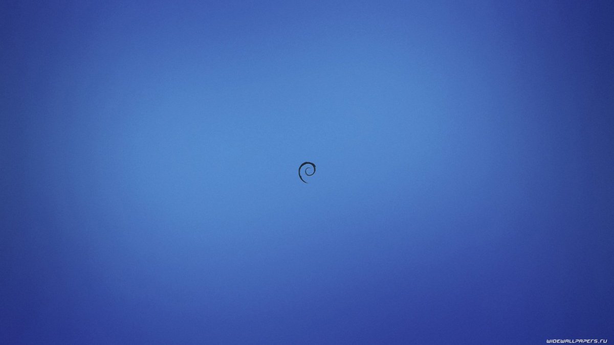 Минималистичный рабочий стол