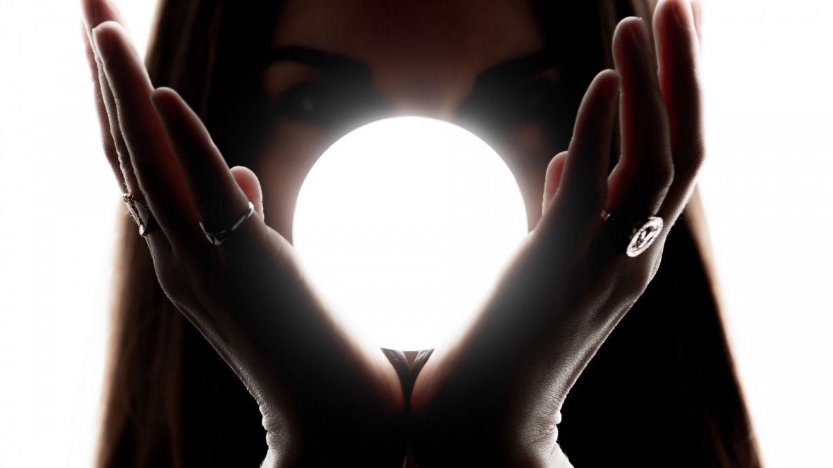 Ладонь девушки