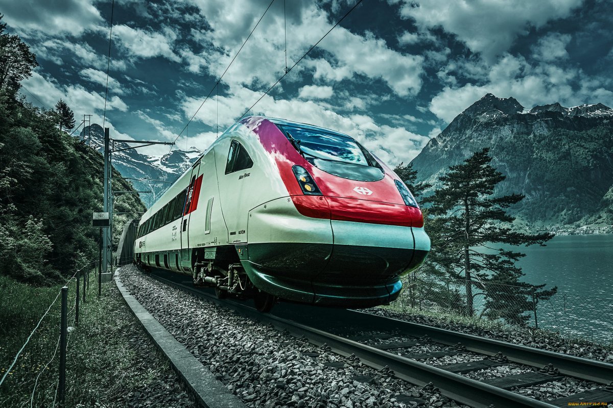 Поезд в движении