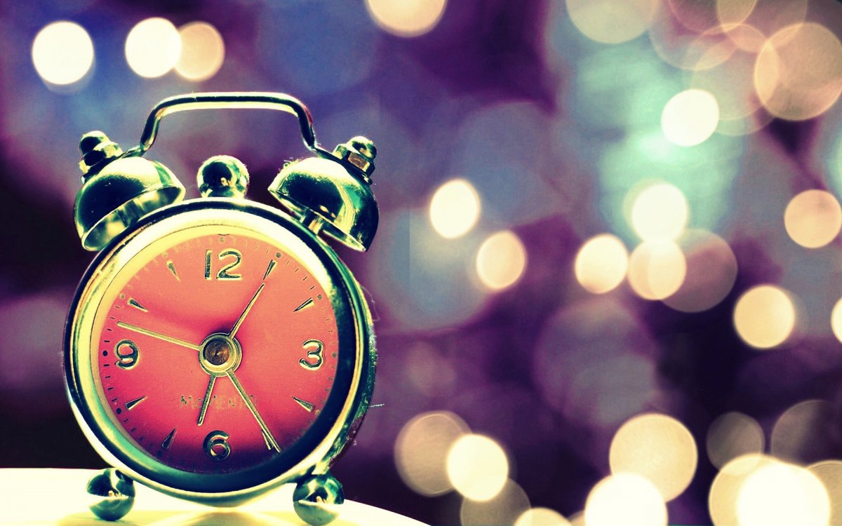 Красивый будильник