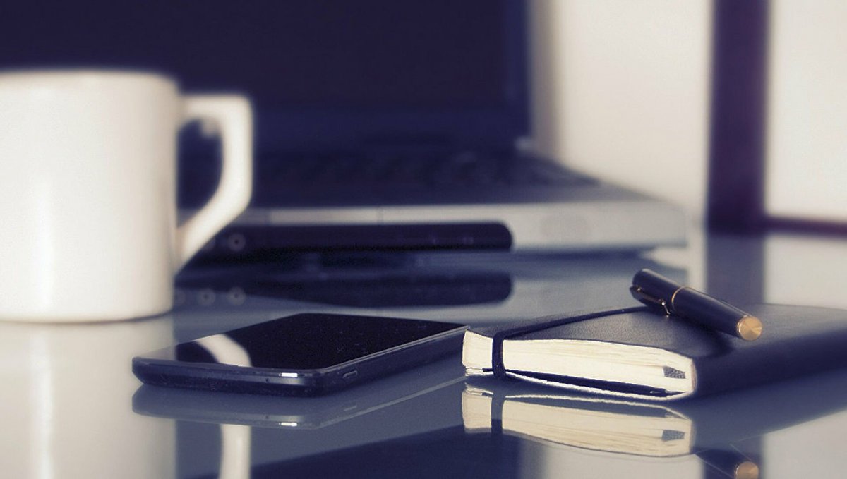 Стол для ноутбука