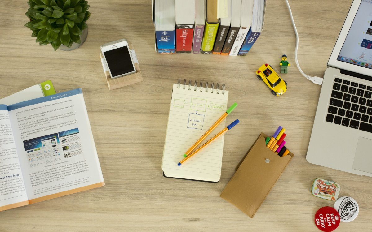 Стол офисный