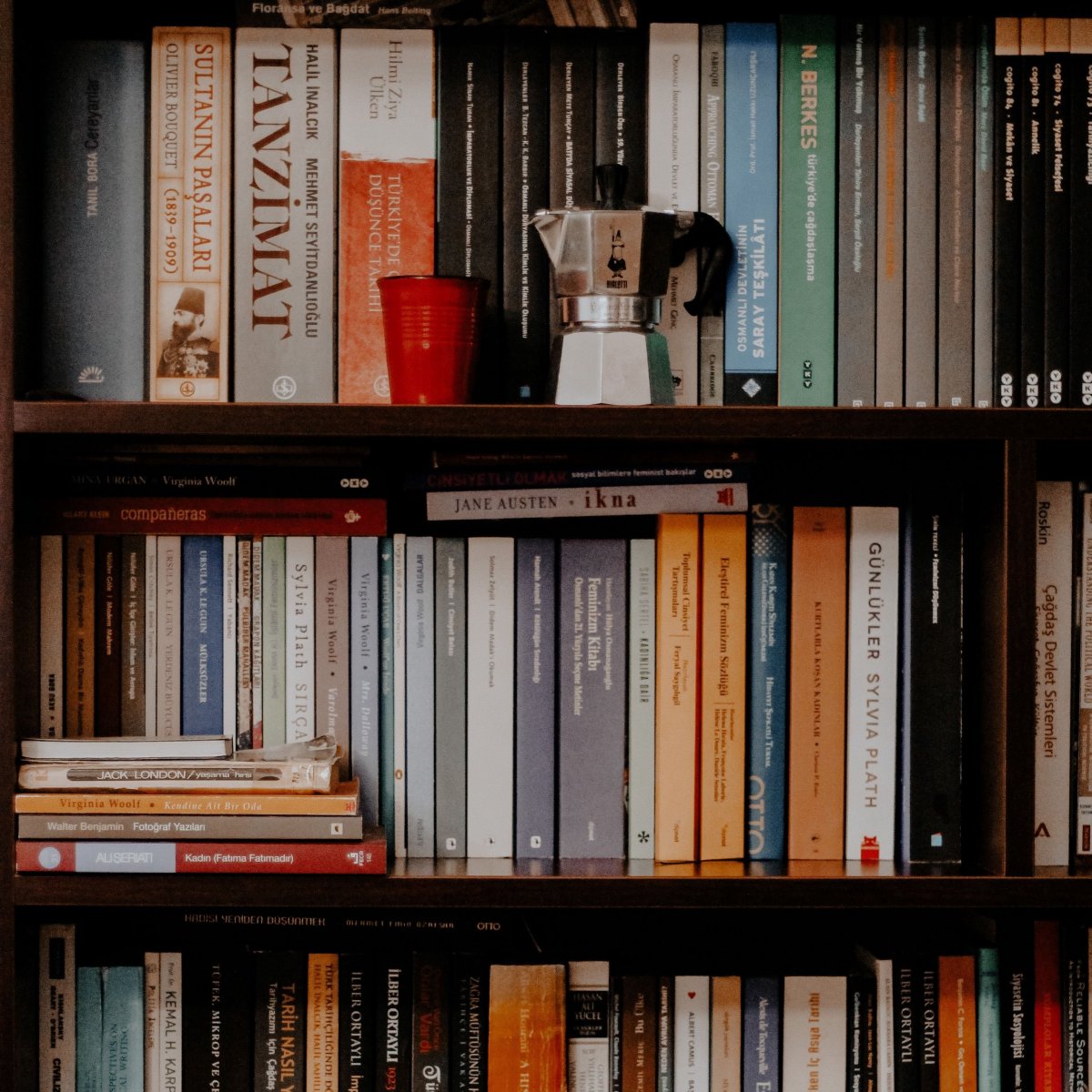 Стеллаж для книг