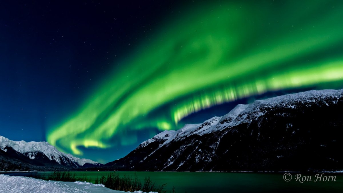 Полярное сияние 8к