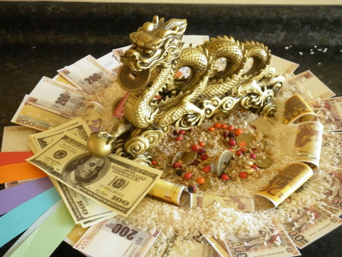 Деньги золото