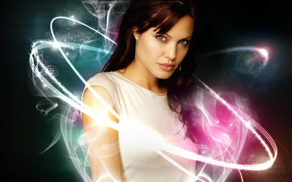 Анджелина Джоли 2021 грудь