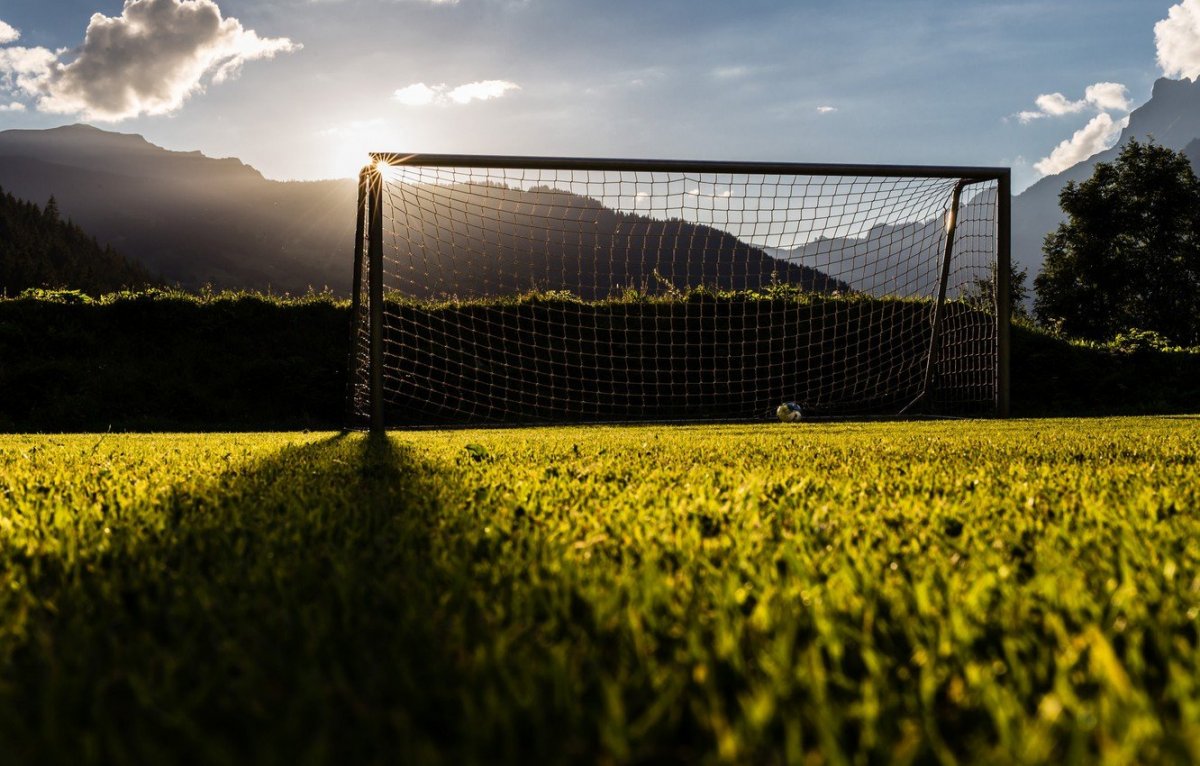 Футбольное поле