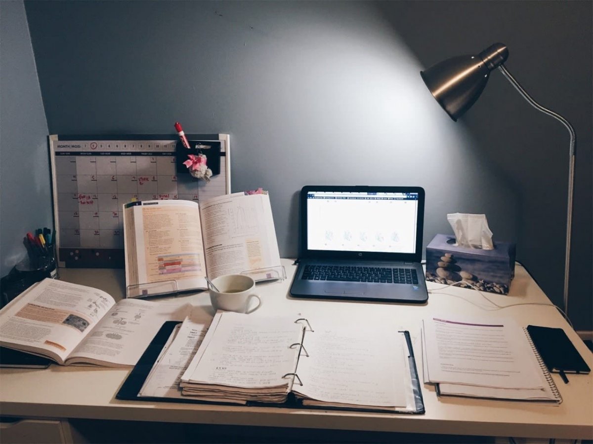 Стол для учебы