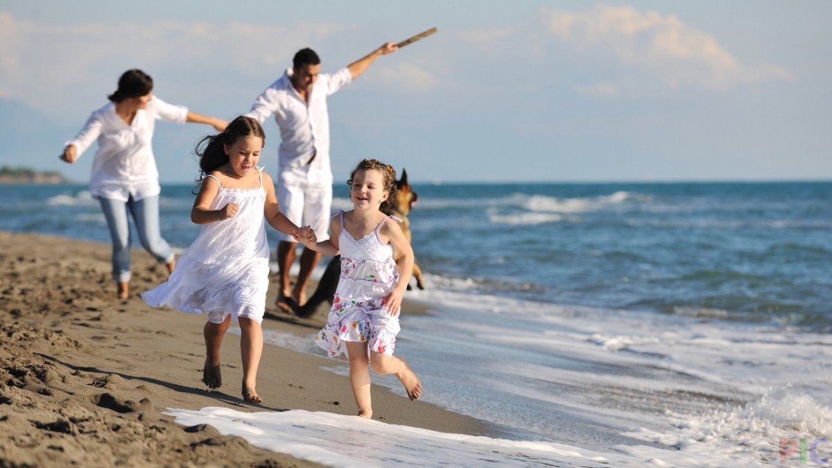 Счастливая семья