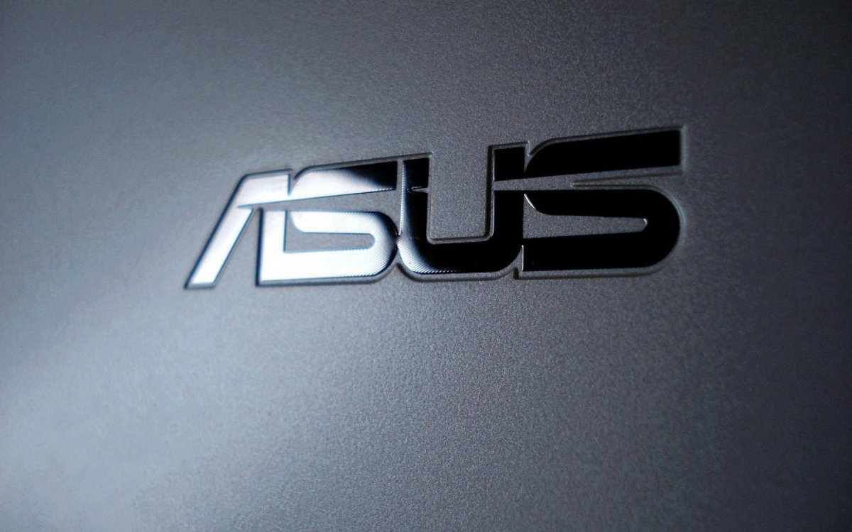 ASUS надпись