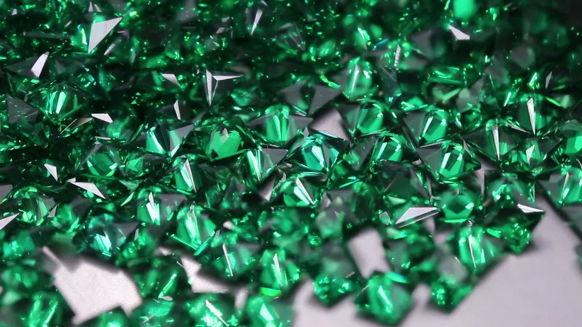 Изумрудная абстракция