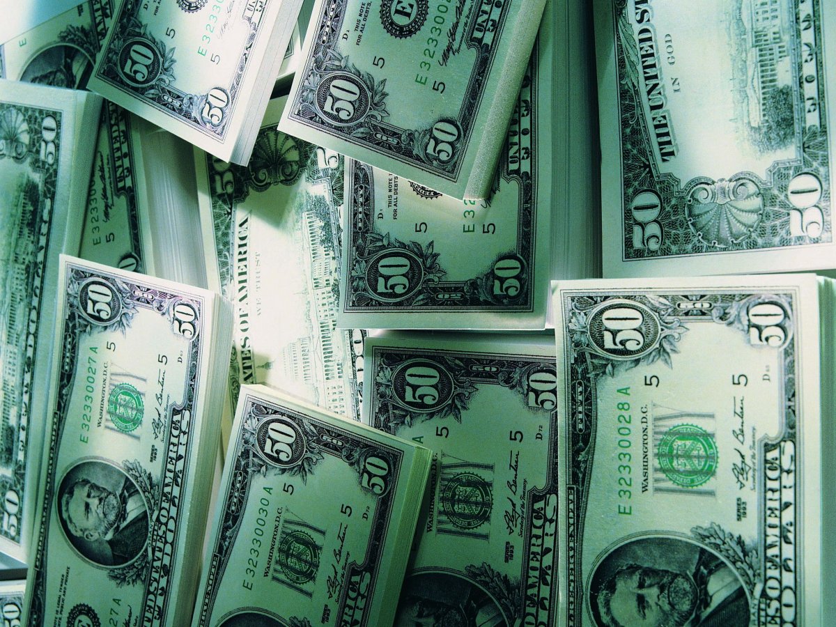 Фон с деньгами русскими