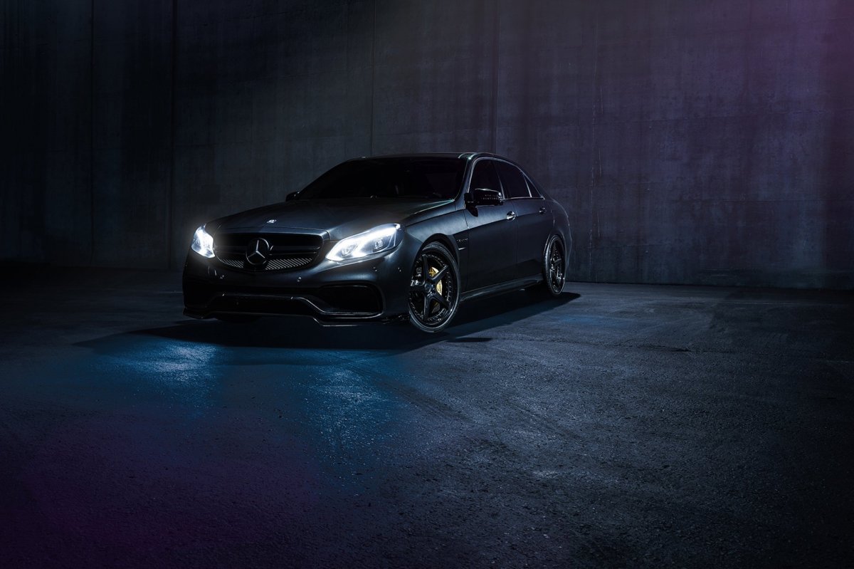 Mercedes-Benz e63 AMG Night