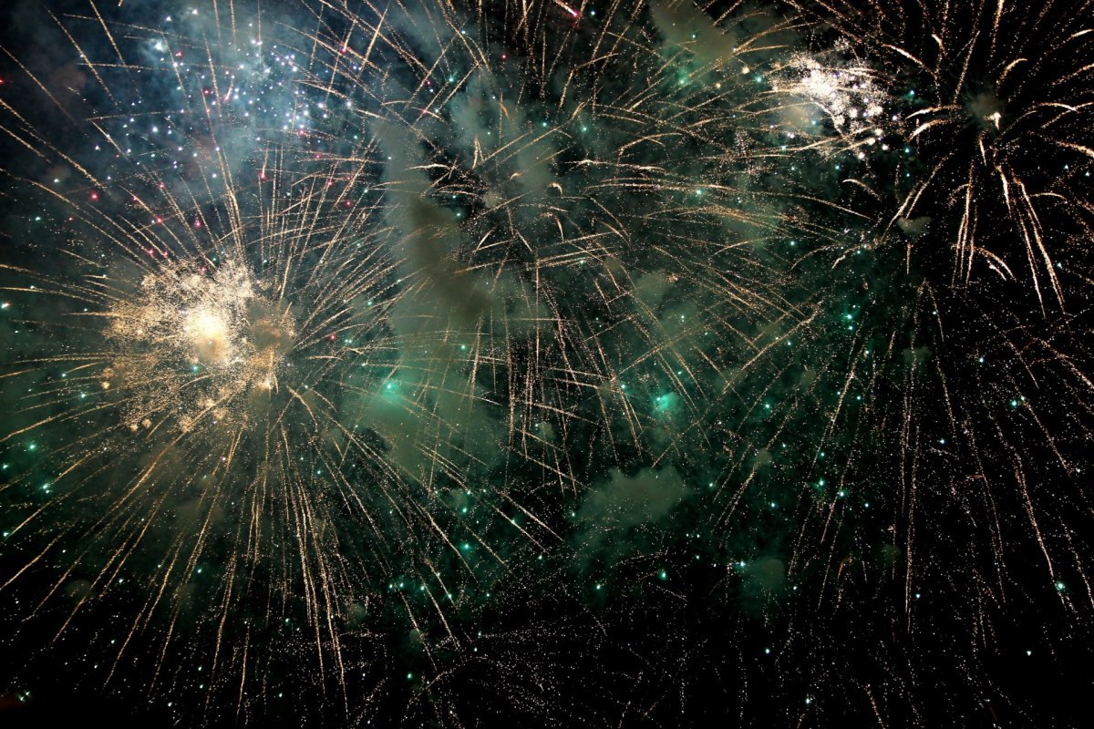 Салют фон на рабочий стол