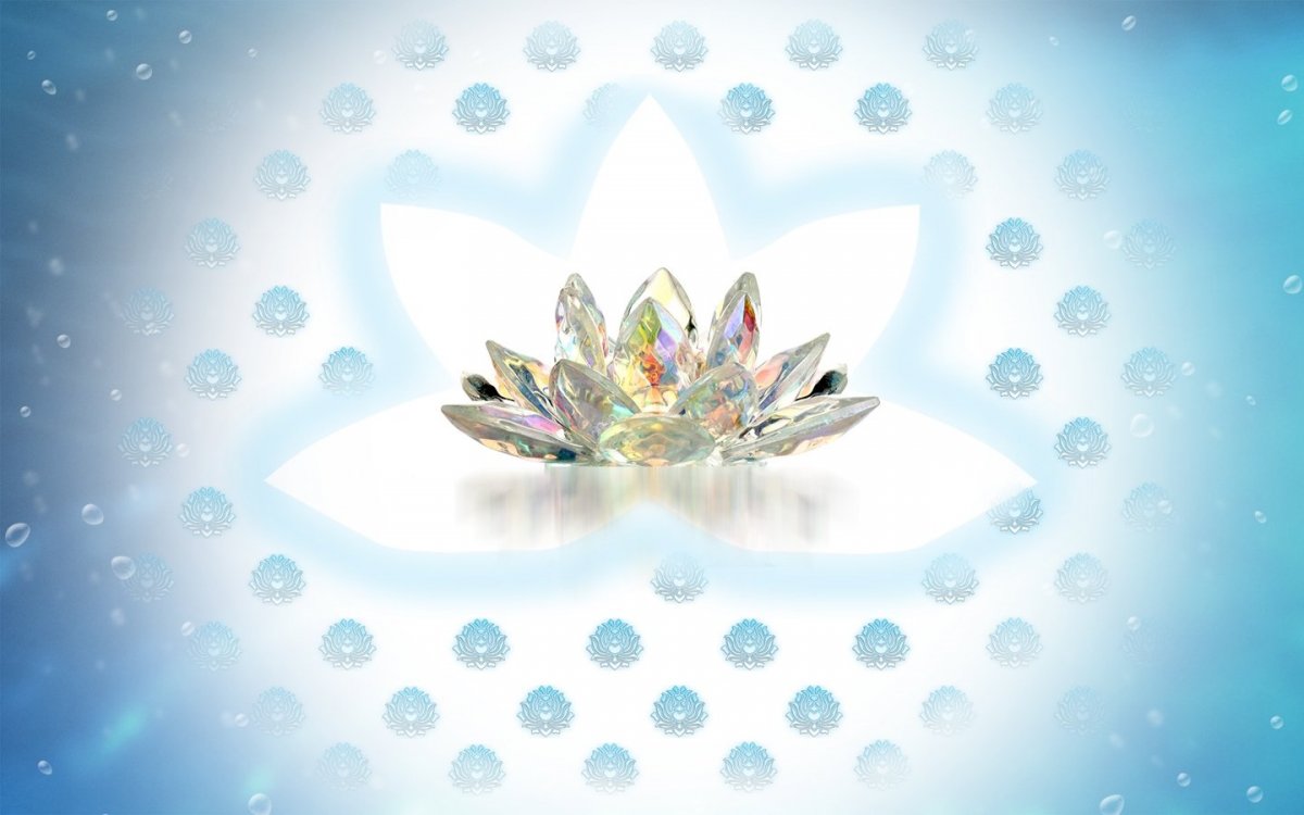 Хрустальный Лотос для рабочего стола по фен шуй