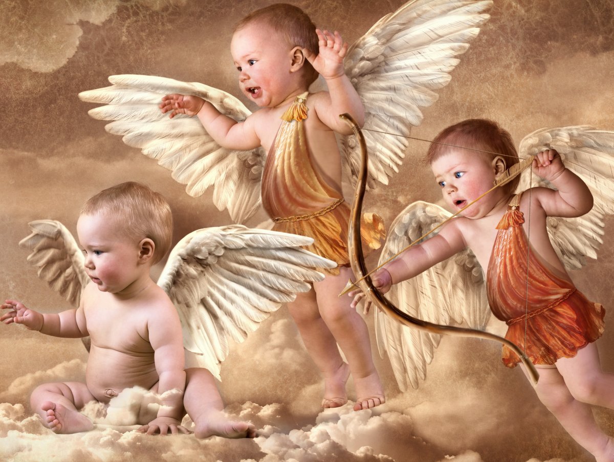 Ребенок под защитой ангела