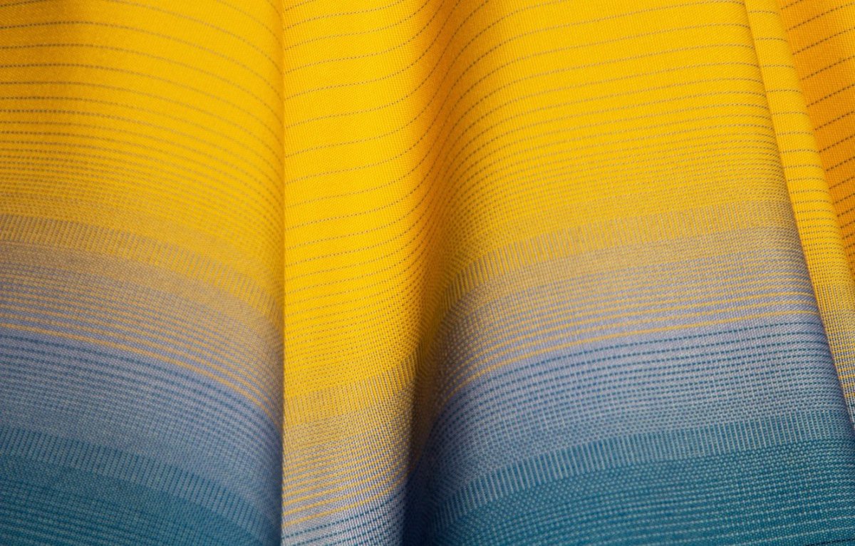 Ткань голубой с желтым