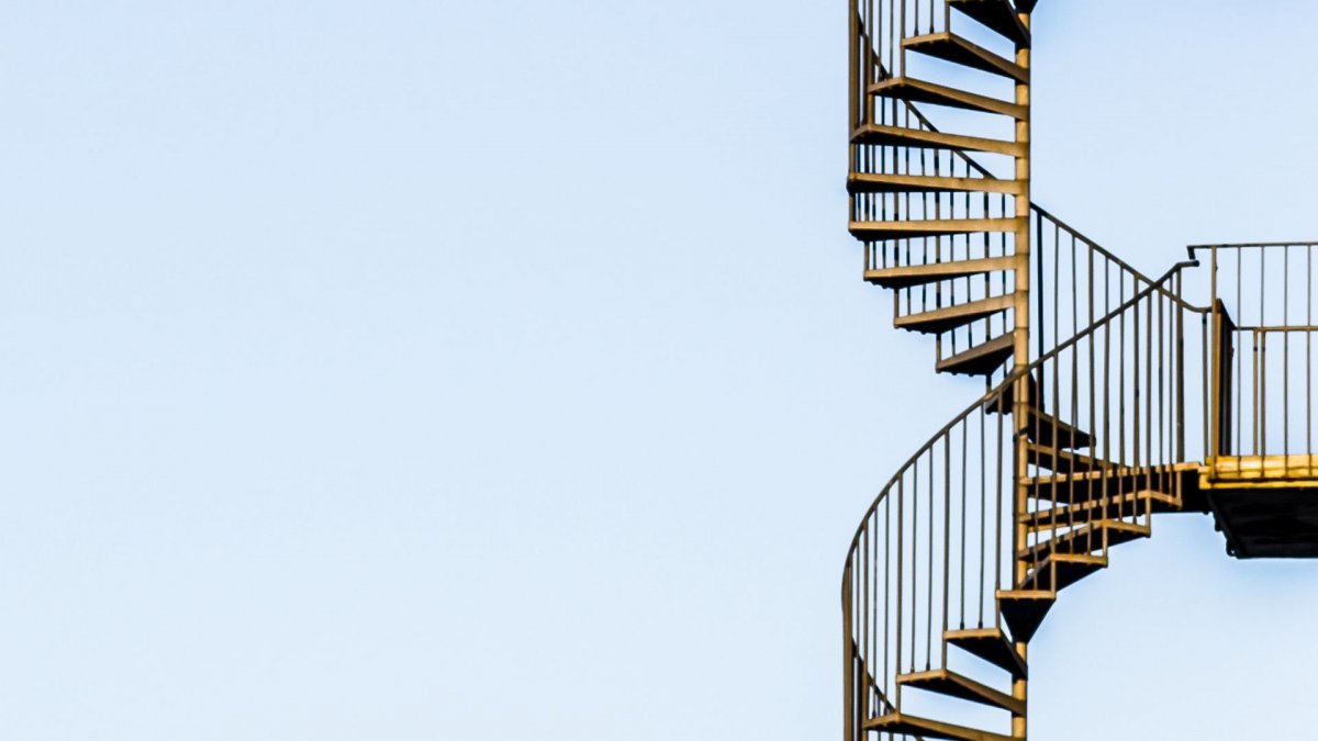 Лестница снизу вверх