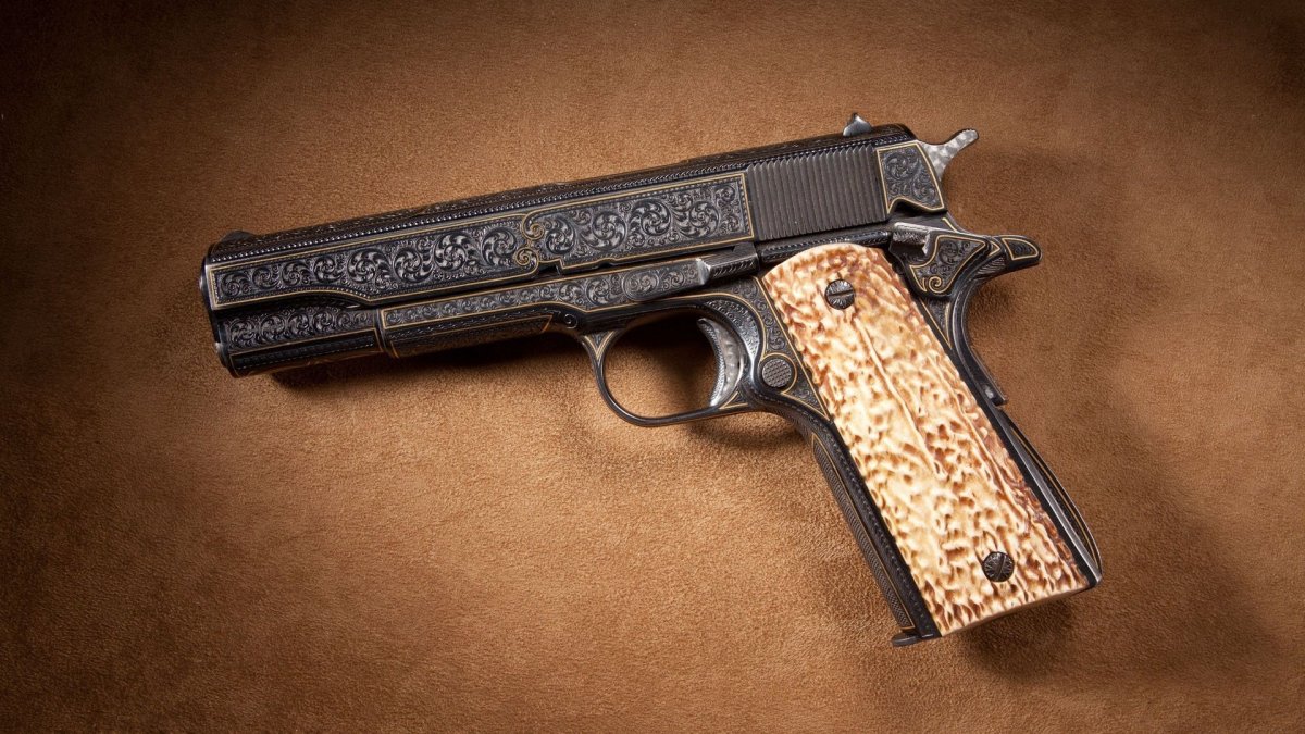 Кольт револьвер Эстетика