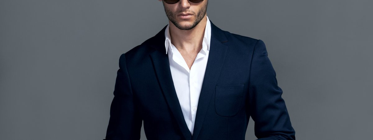 Мужчина в пиджаке