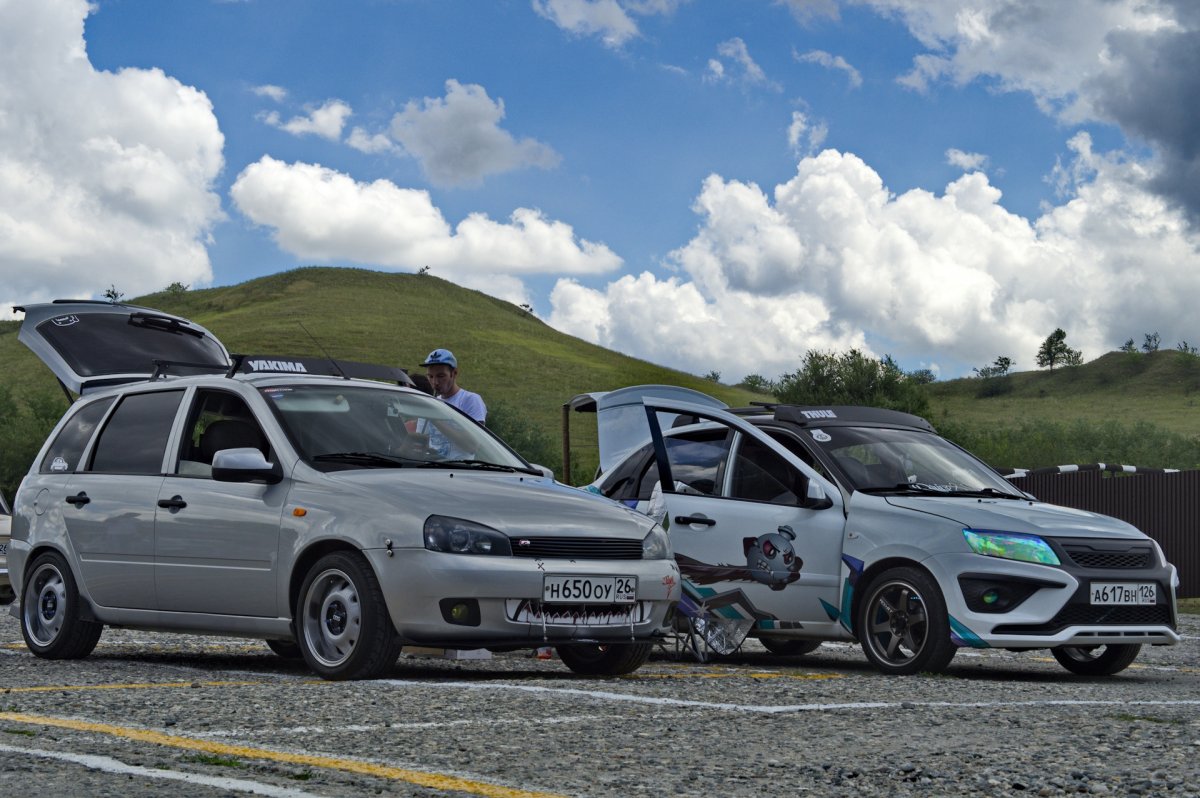 Лада Калина универсал .тюнинговая